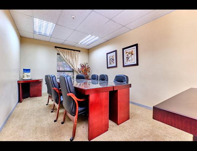 400M² OFFICE FOR SALE IN WOODMEAD